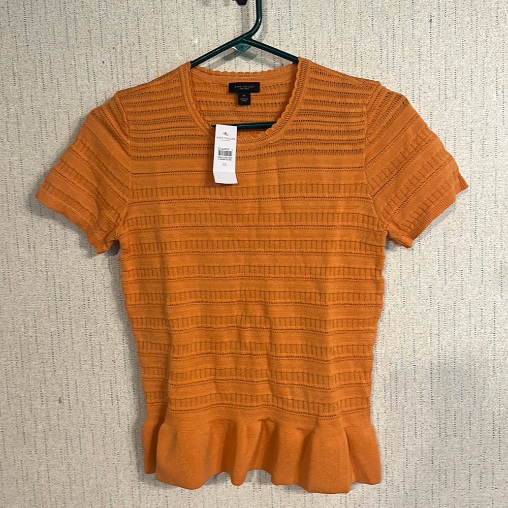 ANN TAYLOR FACTORY WOMEN’S OTTOMAN SHORT SLEEVE TOP: ORANGE: NWT: SZ XS